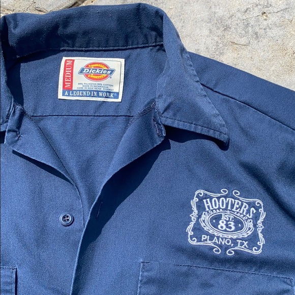 Hooters Dickies button down short sleeve Medium - Picture 2 of 3